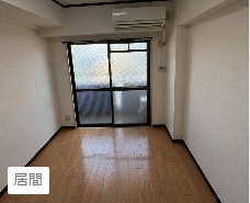 土井グランドマンションの居間・リビング