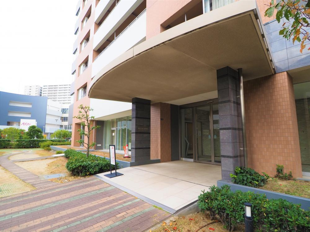 サンマークス大日サンタワーレジデンスG棟のエントランス|■物件内覧・資金計画相談・住宅ローン相談、リフォーム相談、お問合せ受付中■
※当日・翌日のご内覧、ご相談はお電話でのお問合せがスムーズです！