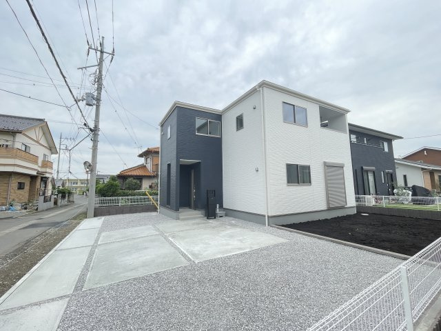 藤岡市本郷第6（全3棟）1号棟の外観