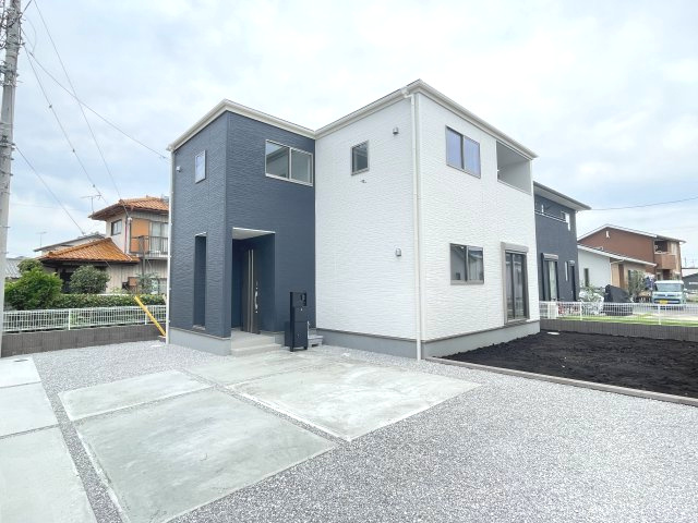 藤岡市本郷第6（全3棟）1号棟の外観