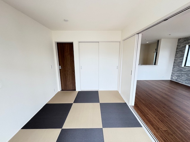 藤岡市本郷第6（全3棟）3号棟の居間・リビング