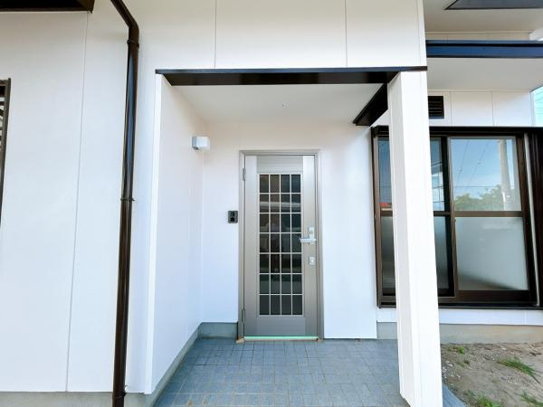 【玄関】 | お洒落な玄関に生まれ変わりました‼