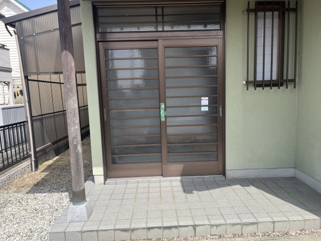 つつじが丘北4丁目中古戸建てのエントランス