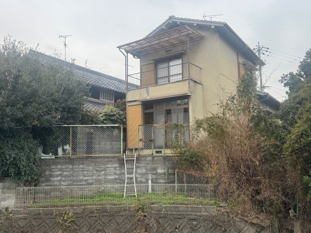 平尾貸家の外観