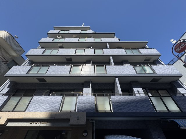 セザール第二戸越銀座の外観|東急池上線「戸越銀座」駅徒歩9分の立地に佇むマンション