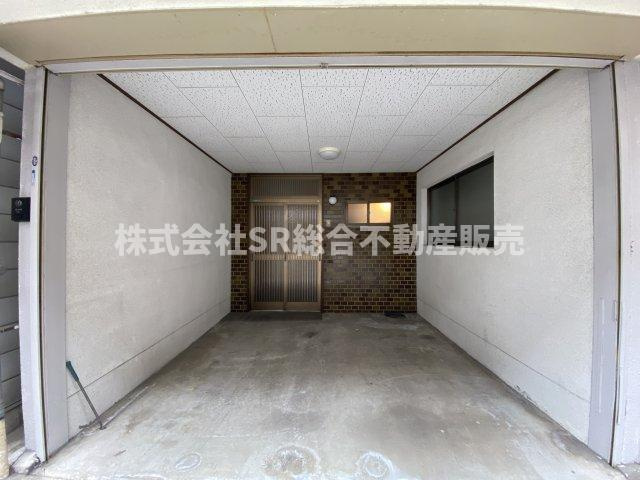 大蓮東2丁目中古戸建の駐車場|車をお持ちの方に嬉しい駐車場付きの物件です