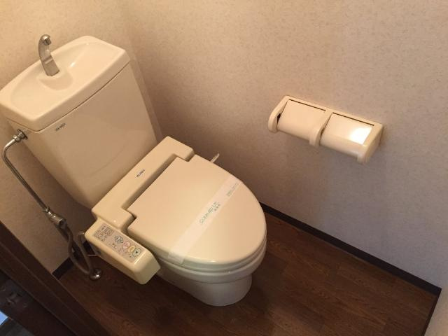 フォレストハイムＤのトイレ|シャワー付トイレ