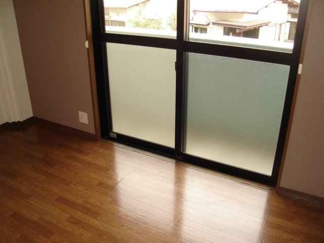 フォレストハイムＤの内装|6.0帖洋室