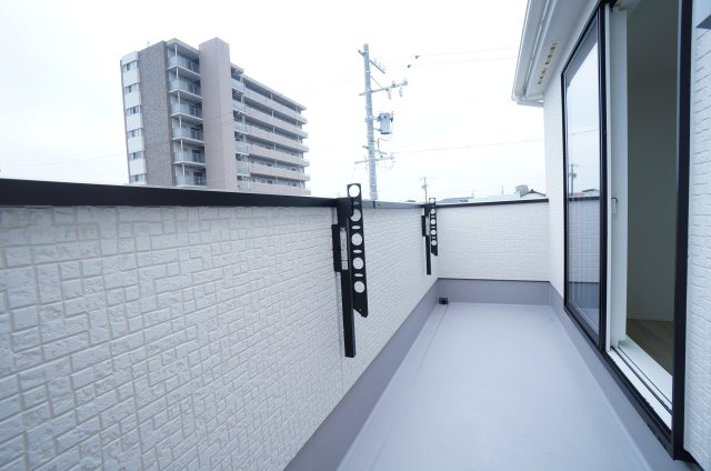 リナージュ常滑市保示町6丁目　1号棟のバルコニー|日当たり良好☆南側バルコニー