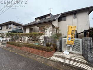 家の裏側は開放的景色が広がります。