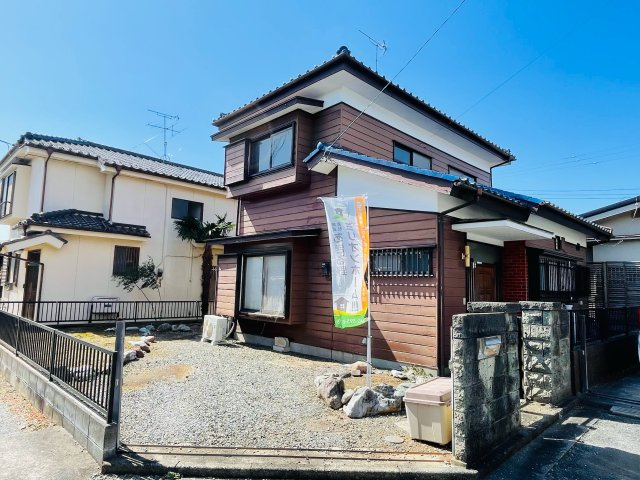 あきる野市草花　古家付売地の外観