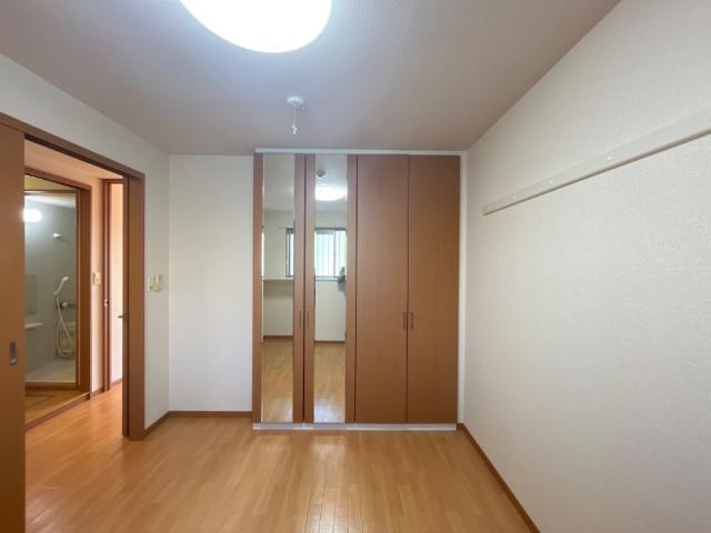 【内装】 | エル・グレイス | 洋室