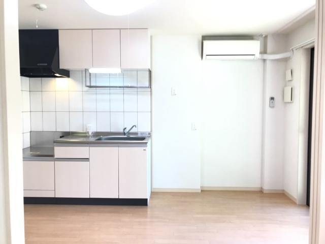 【内装】 | ウィステリア　スプリングス | ダイニング