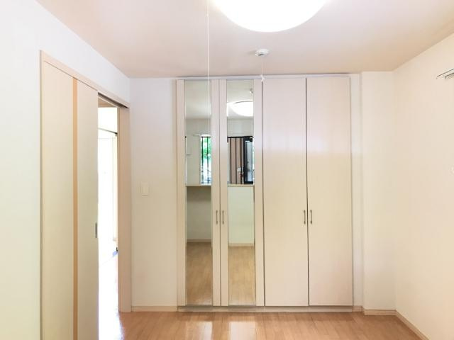 【内装】 | ウィステリア　スプリングス | 洋室