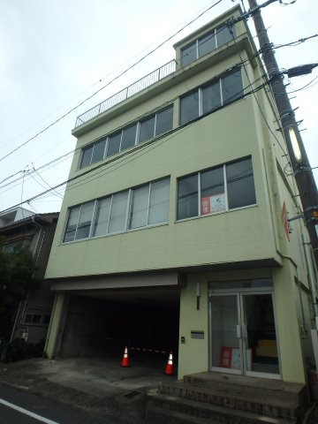 美和倉庫の外観