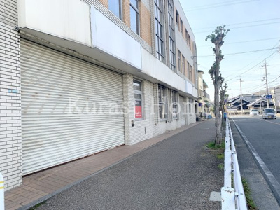 【玄関】 | 三郷駅前ビル（1階・2階）