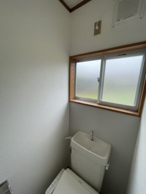【その他】 | CANⅢ | トイレに窓あり