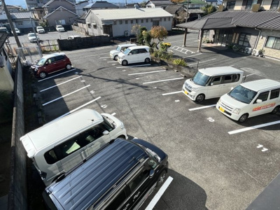 【駐車場】 | CANⅢ | 駐車場です