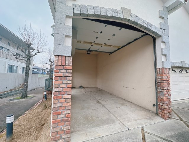 三田市ゆりのき台2丁目戸建ての駐車場