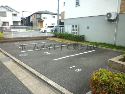 【駐車場】 | アルミック山荘　B棟