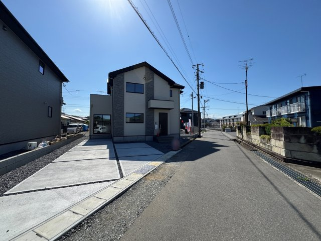 新築戸建・新築建売　いわき市平中山1期　Erde　全2棟の前面道路含む現地写真