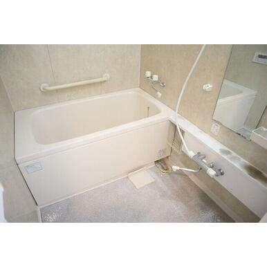 熊本市東区長嶺南４丁目の賃貸マンションの浴室