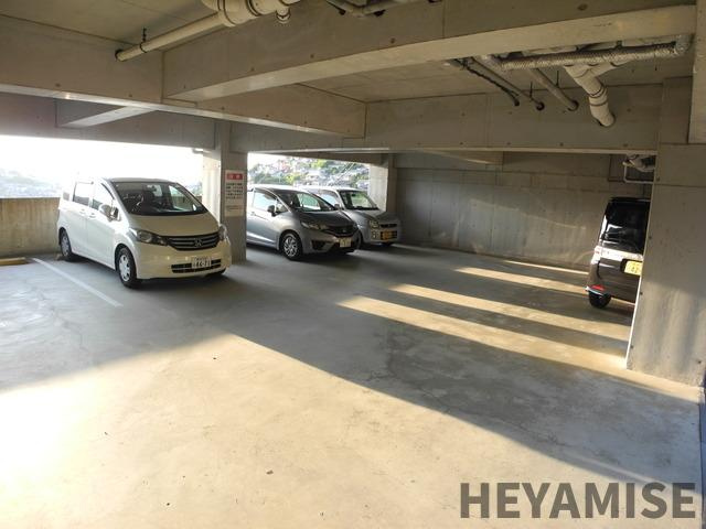 ビスタ長崎の駐車場