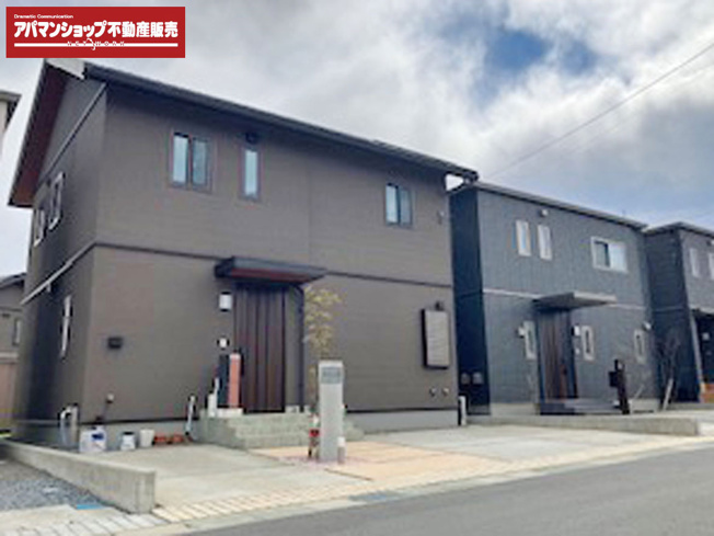 【外観】 | 御殿場市川島田 中古住宅 EH05561 | 御殿場市川島田　外観