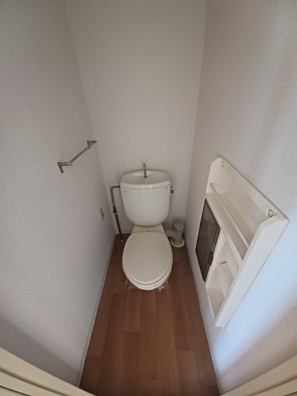 ビーフリーＢ棟のトイレ|シンプルで使いやすいトイレです