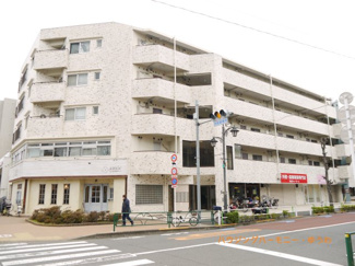 【外観】 | 都営三田線「西台」駅より徒歩５分の好立地。