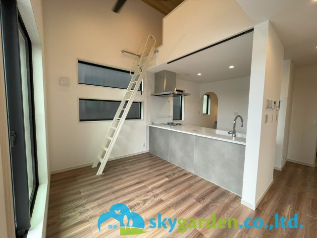 藤沢市藤が岡3丁目　新築戸建　全2棟A号棟のダイニング|ロフトのある家