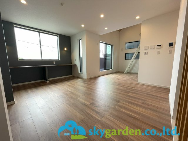 藤沢市藤が岡3丁目　新築戸建　全2棟A号棟の居間・リビング