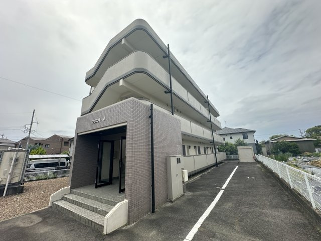 プラスパ・Ｍの外観