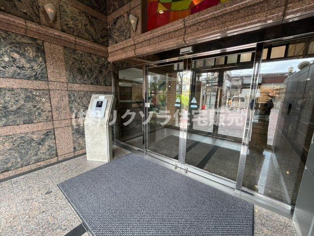 ロイヤルシャトー寝屋川オークビルの防犯設備|オートロック付き
■物件内覧・資金計画相談・住宅ローン相談、リフォーム相談、お問合せ受付中■
※当日・翌日のご内覧、ご相談はお電話でのお問合せがスムーズです！