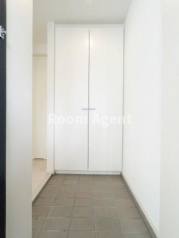 グランドゥール覚王山の玄関