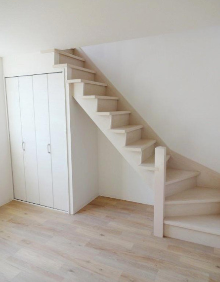 板橋区成増３丁目の一棟アパートの内装