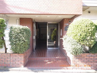 【エントランス】