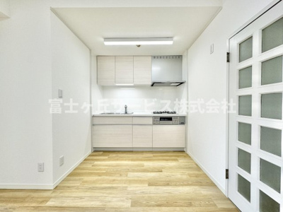 【キッチン】 | サンコーポ大岩 中古マンション | キッチン全体です