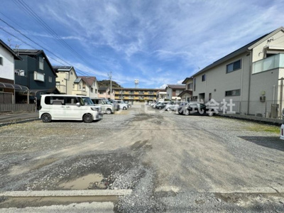 【駐車場】 | サンコーポ大岩 中古マンション | 敷地外駐車場です