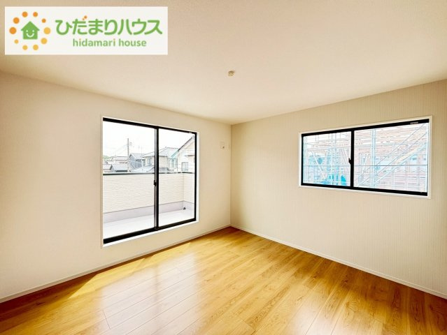 いわき市平中山1期　新築戸建　1号棟の寝室|広めの主寝室は、ベッドの他にもパソコンデスクやドレッサーなども置けちゃいます(*^-^*)