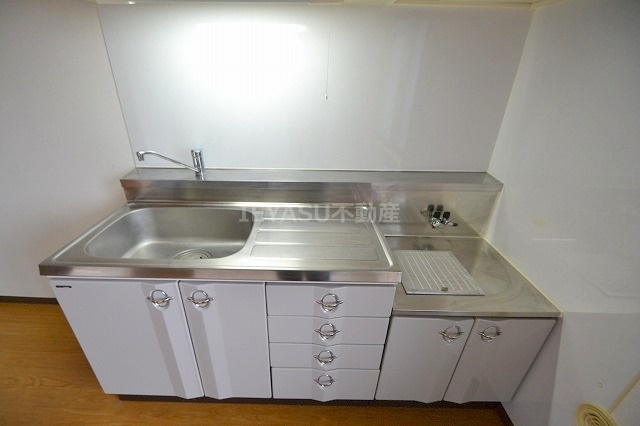 蘭ビルのキッチン