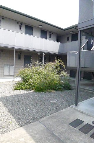 パピエRAKUSAIのエントランス