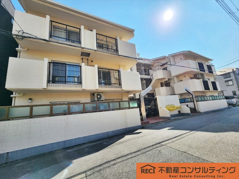 甲南オークス摩耶の外観