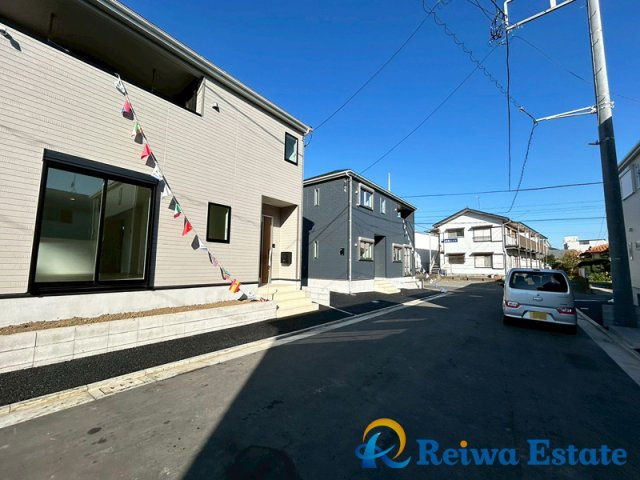 新築戸建　茅ヶ崎市柳島2丁目の前面道路含む現地写真