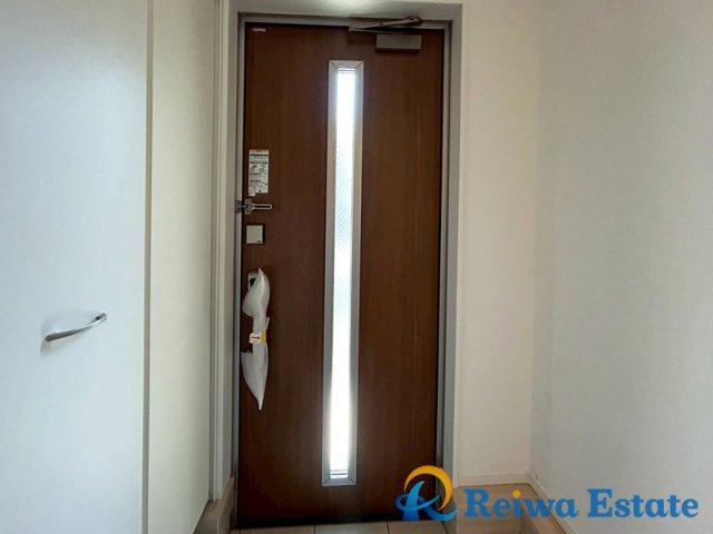 新築戸建　茅ヶ崎市柳島2丁目の玄関