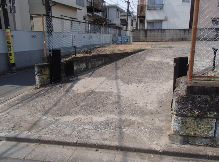 江戸川区平井７丁目の売地の前面道路含む現地写真