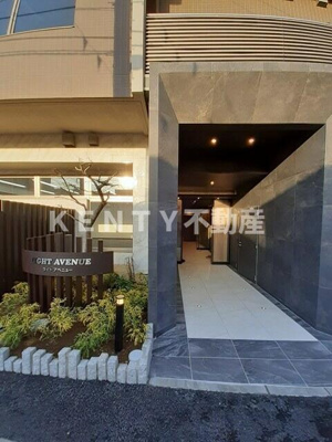 【エントランス】 | ライト・アベニュー | 落ち着いたエントランスです