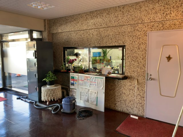 【ロビー】 | マンション富紀 | 管理体制良好・日勤管理です。