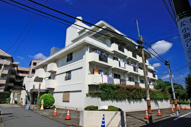 【外観】 | マンション富紀 | 西原1丁目の閑静な住宅街。