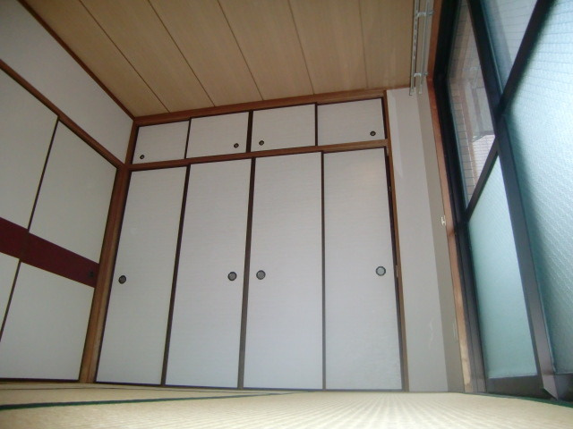 グレードタイム六甲の和室